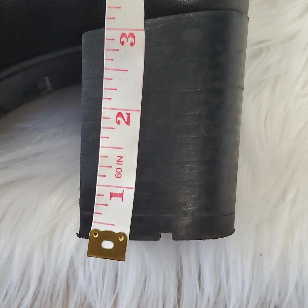 Aquatalia Ishana black leather water proof block heel boots size 11